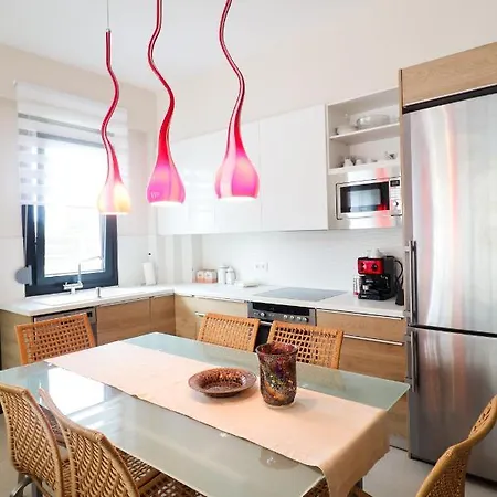 Вилла Luxurious, 3-bedroom With Private Pool