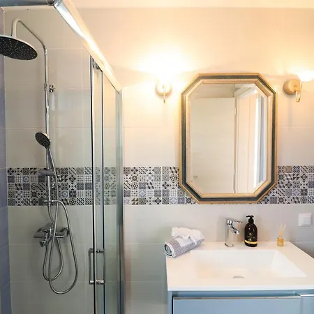 Luxurious, 3-bedroom With Private Pool Вилла *