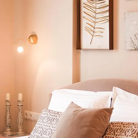 Luxurious, 3-bedroom With Private Pool Вилла *