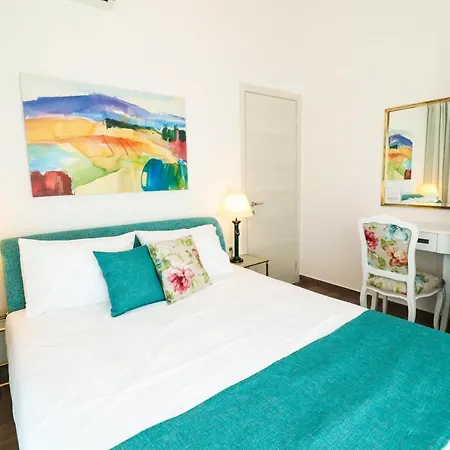 Luxurious, 3-bedroom With Private Pool Вилла